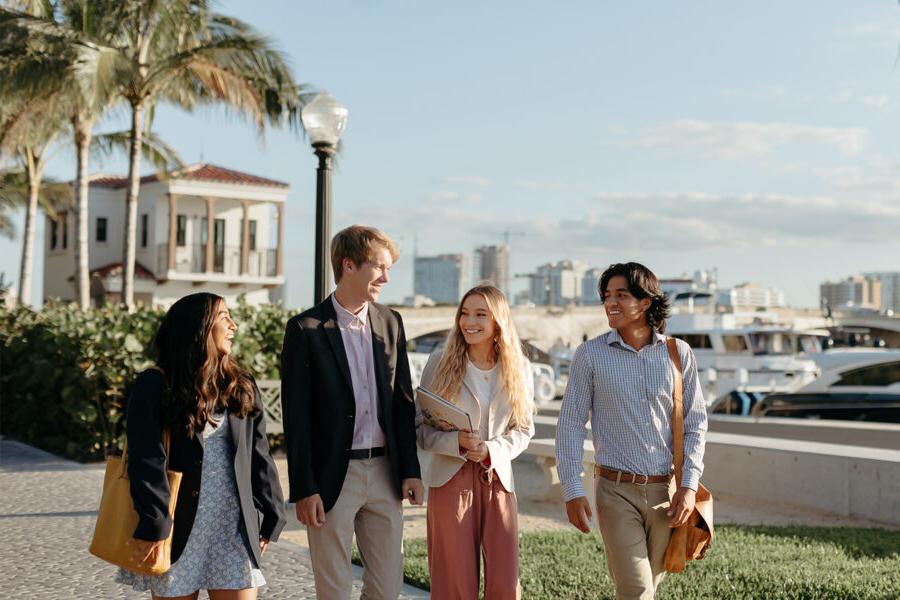 master of business administration mba students walk near the intercoastal waterway in 西<a href='http://v5uc.xsgw.net'>推荐全球最大网赌正规平台欢迎您</a>.